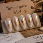 Ongle de noel 2025 : ongles gel chrome givré miroir